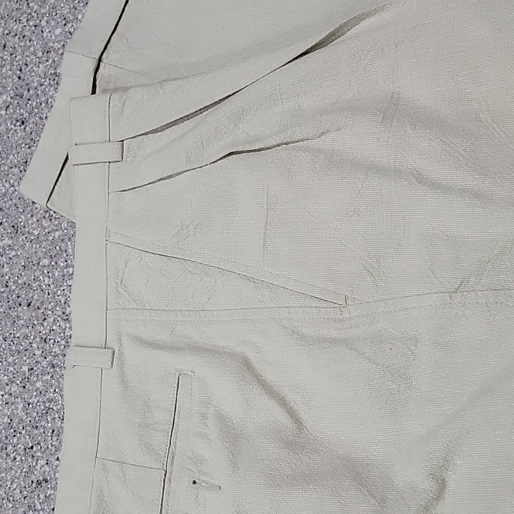 Men's Claiborne light weight 100% cotton pants. Size 36, cuffed at L. 29. Tan